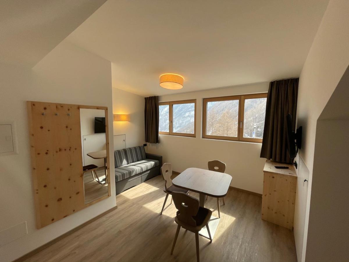 Dorfblick Appartements & Rooms Senales Luaran gambar